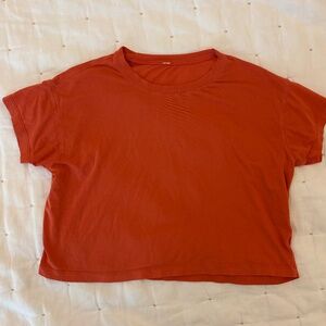 Lululemon boxy tee estimate size 2